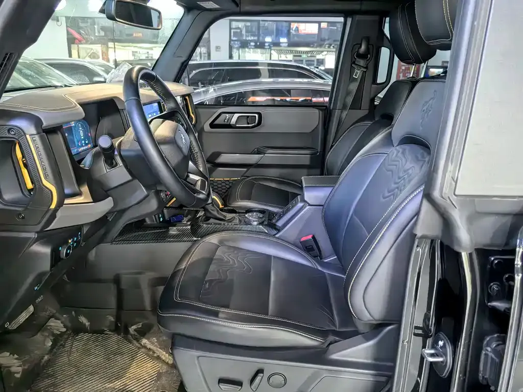 Ford Bronco 2025 из CN, фото 8