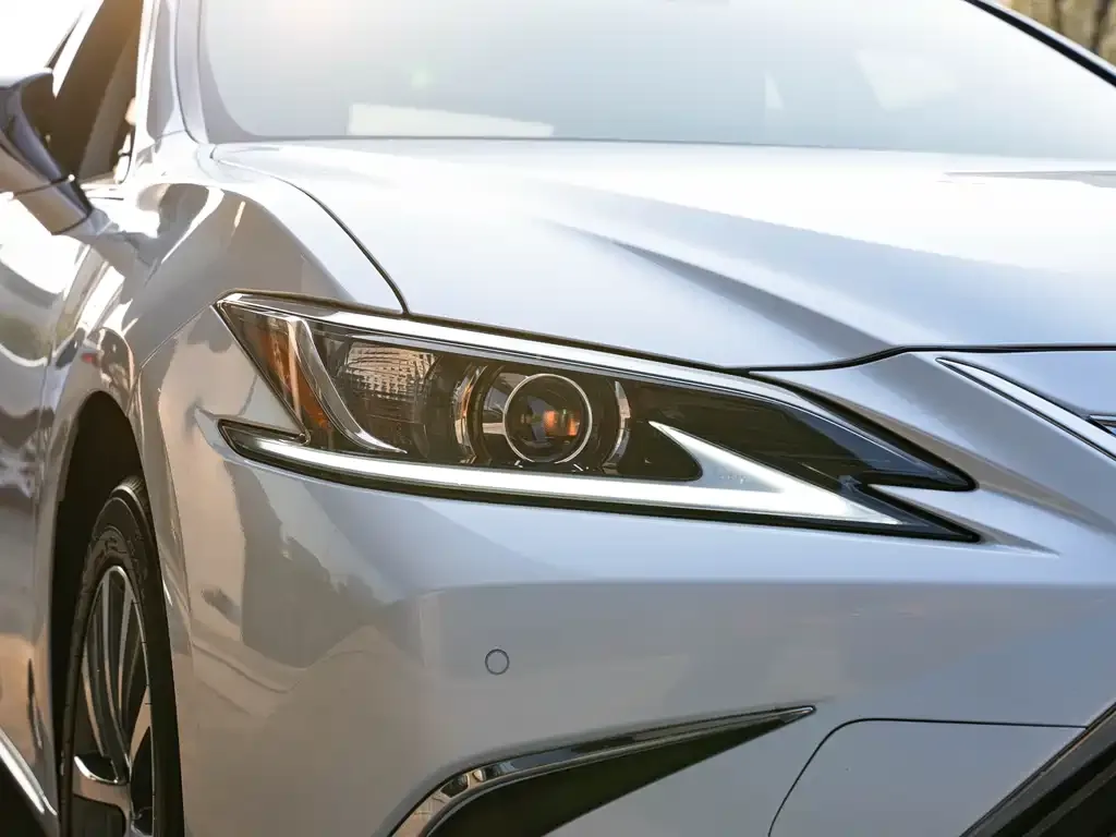 Lexus ES 2021 из CN, фото 7