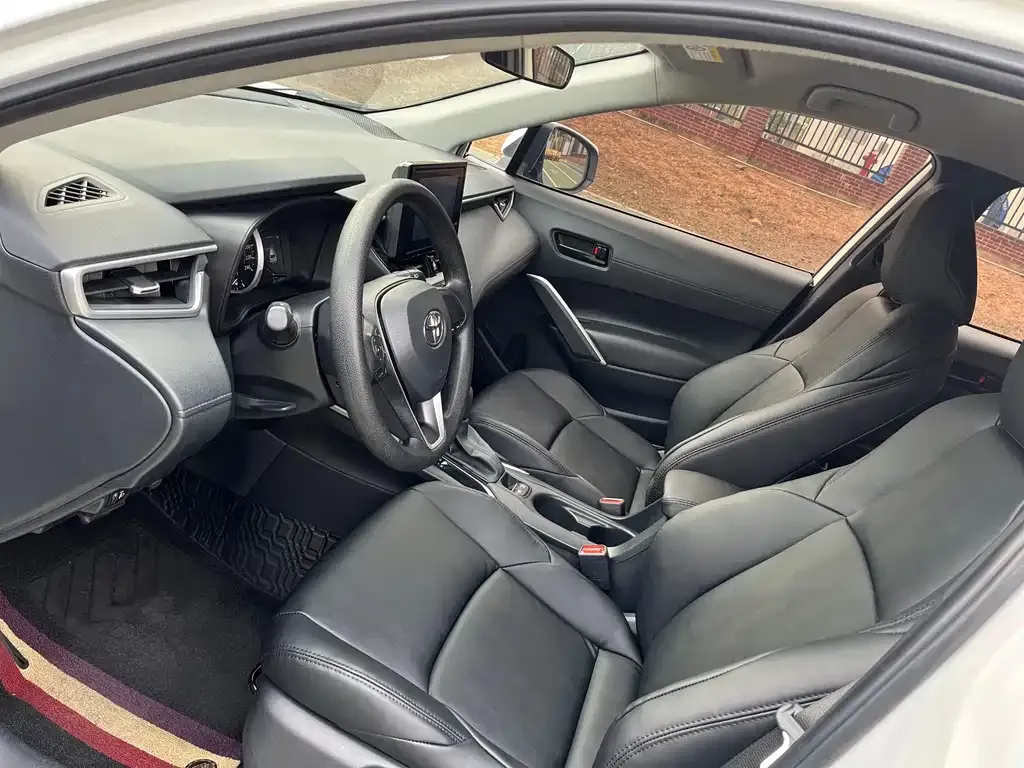 Toyota Frontlander 2022 из CN, фото 8