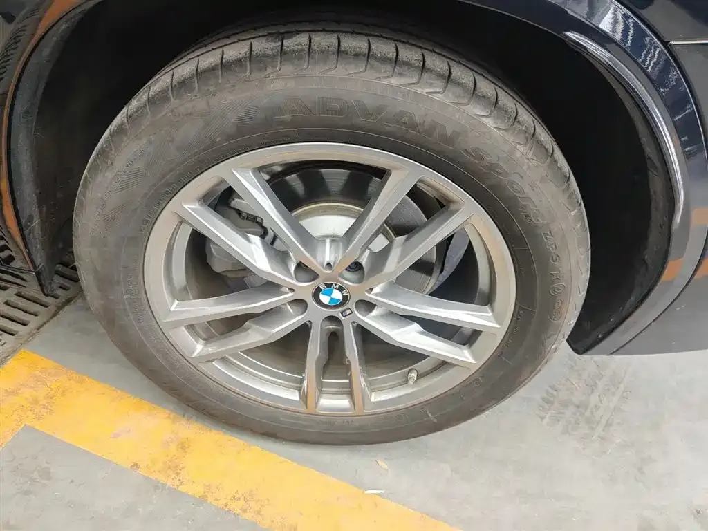 BMW X3 2021 из CN, фото 2