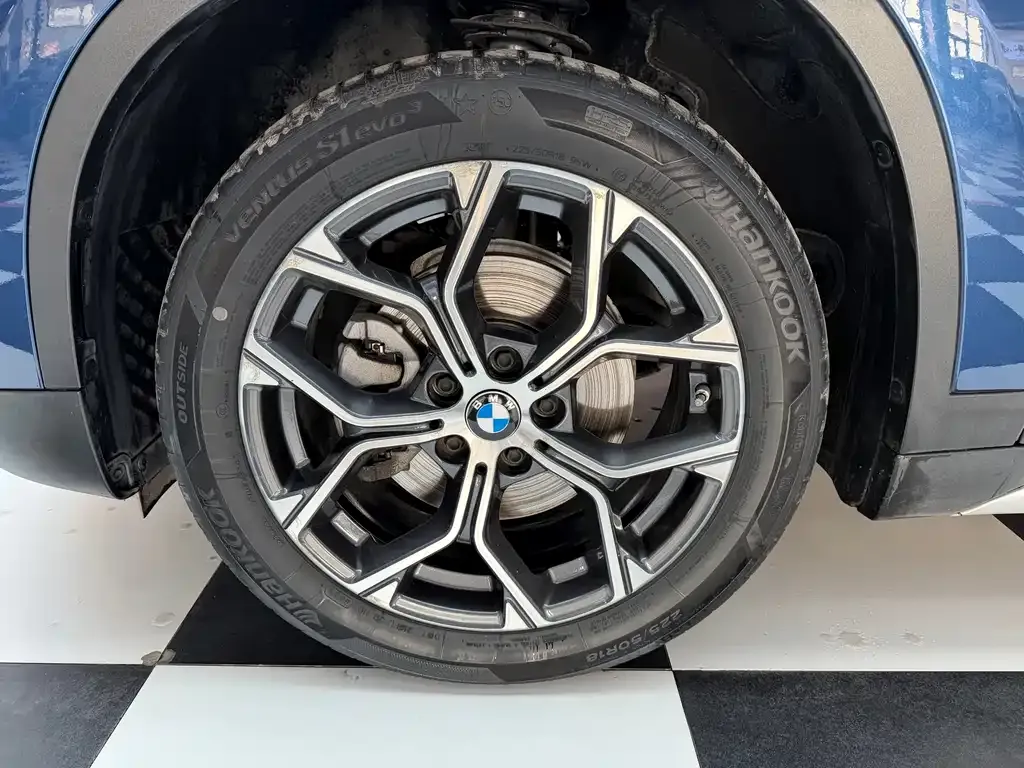 BMW X1 2021 из CN, фото 5