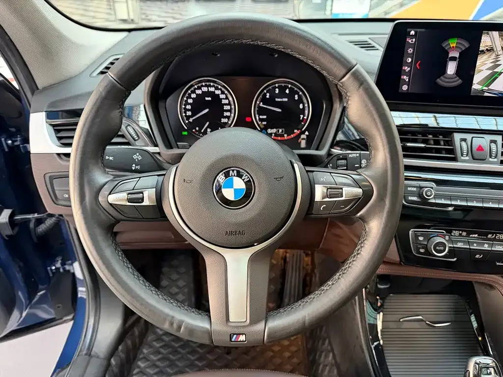BMW X1 2021 из CN, фото 8