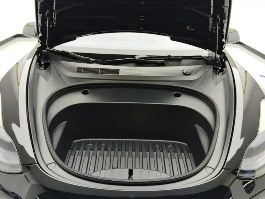 Tesla Model 3 2023 из CN, фото 6