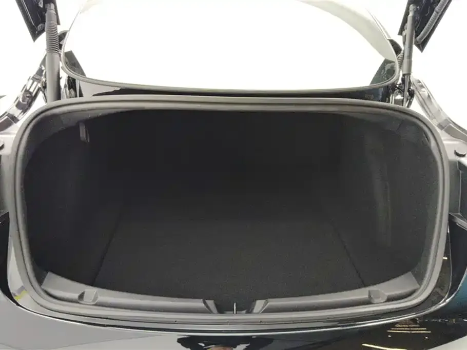 Tesla Model 3 2023 из CN, фото 5