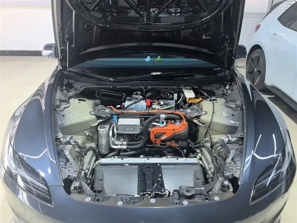 Tesla Model 3 2025 из CN, фото 7