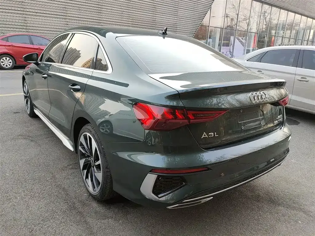 Audi A3 2023 из CN, фото 6
