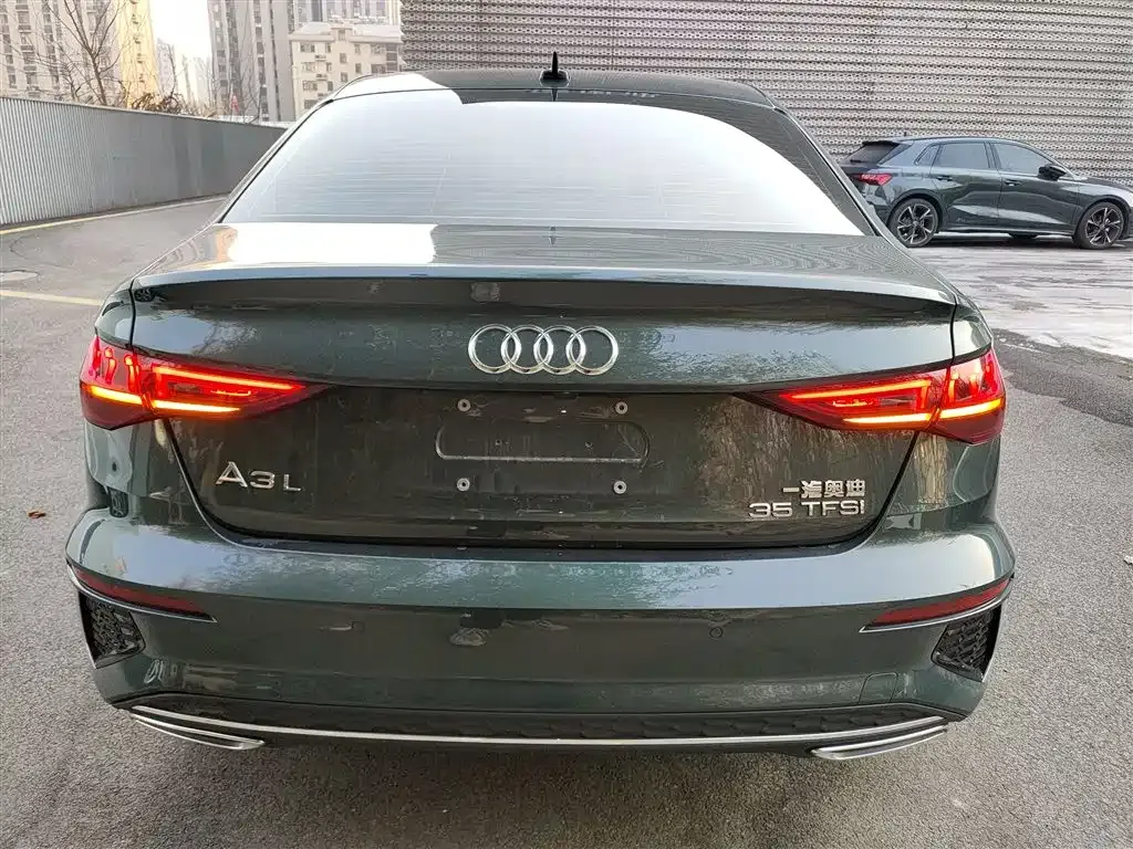 Audi A3 2023 из CN, фото 10