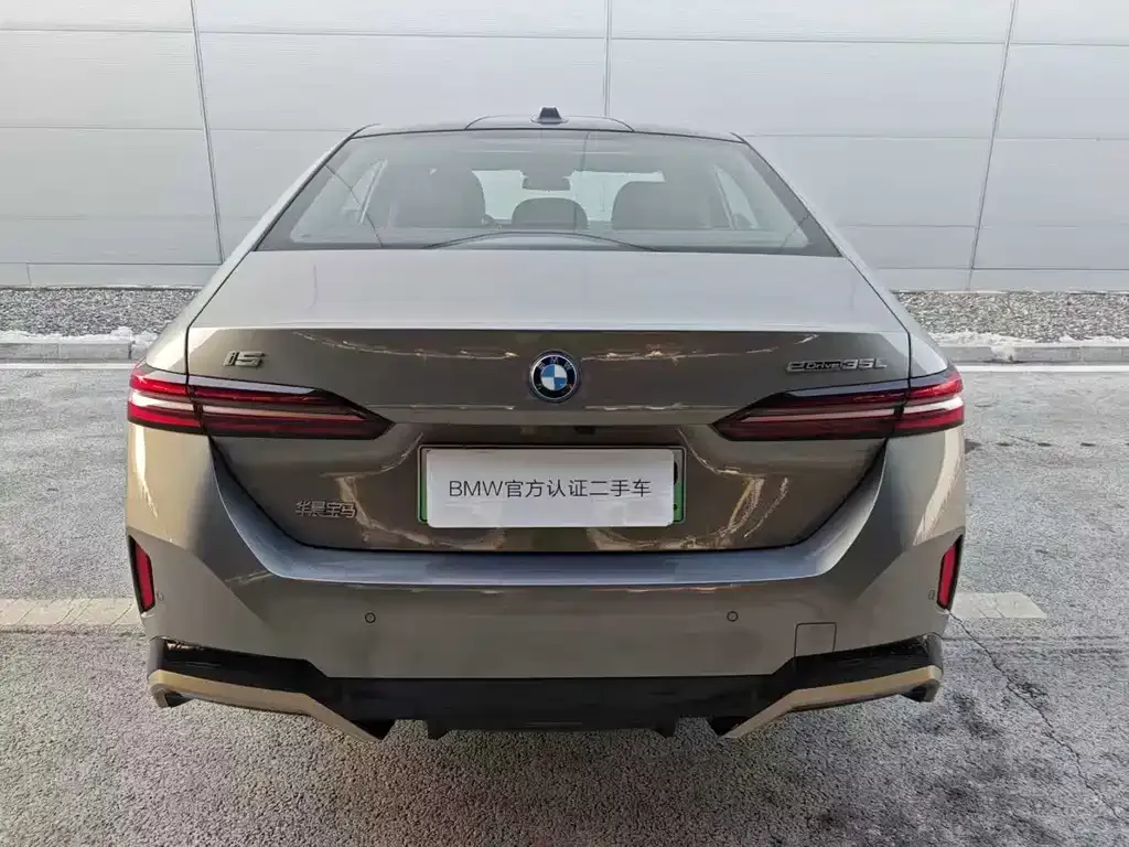 BMW i5 2025 из CN, фото 9