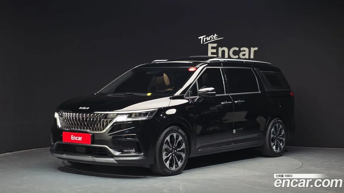 Kia Carnival 2023 из KR, фото 1