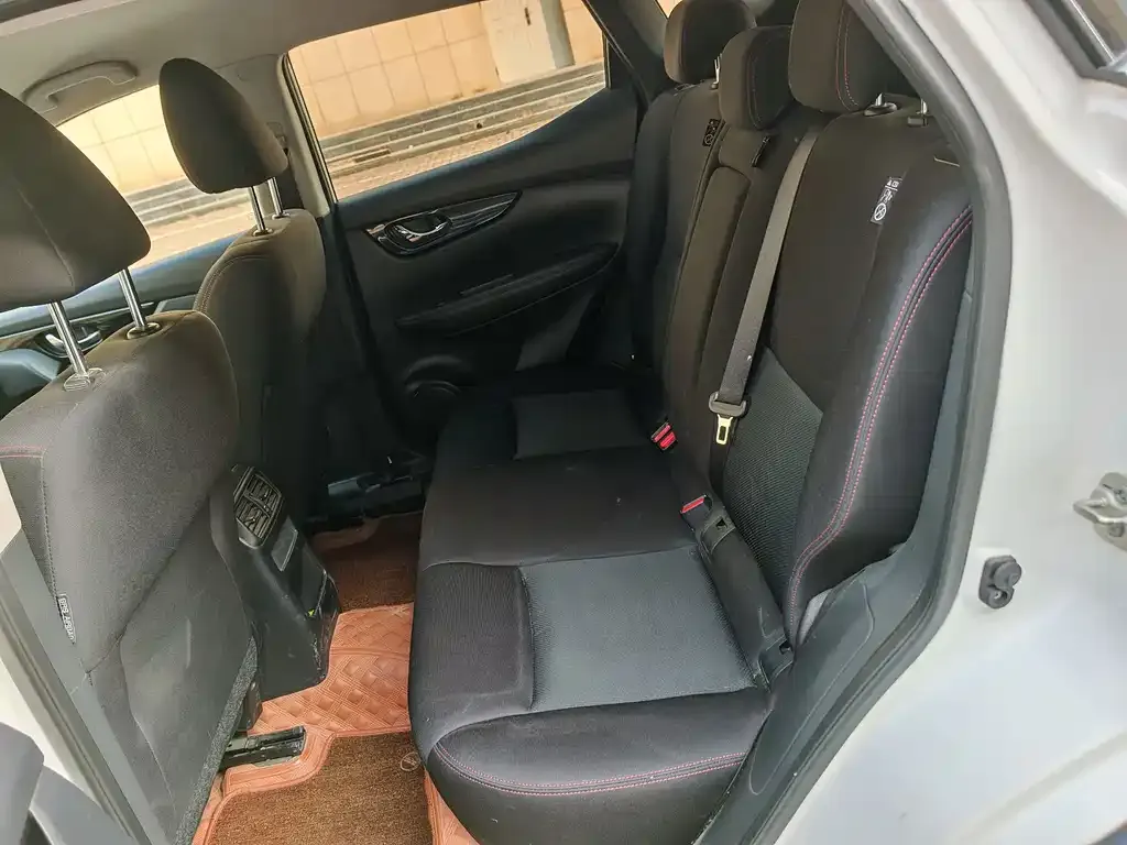 Nissan Qashqai 2021 из CN, фото 3