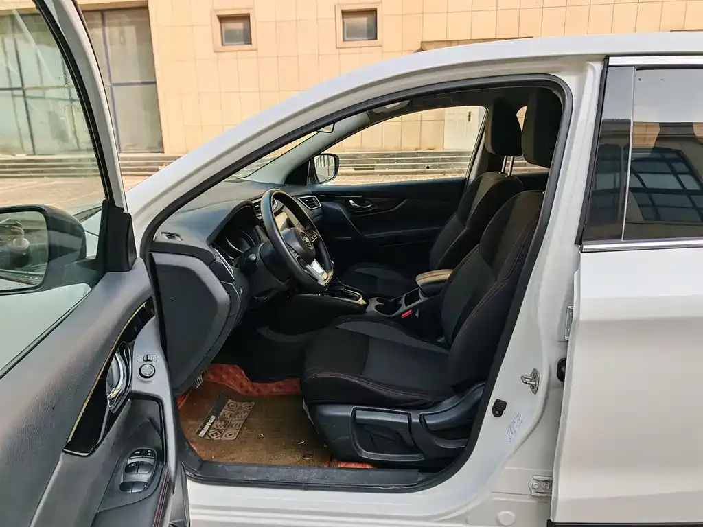 Nissan Qashqai 2021 из CN, фото 7
