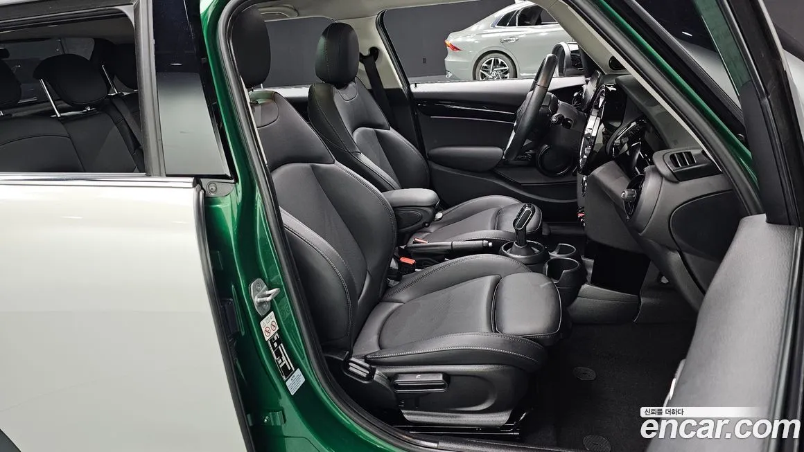 Mini Cooper 2022 из KR, фото 7