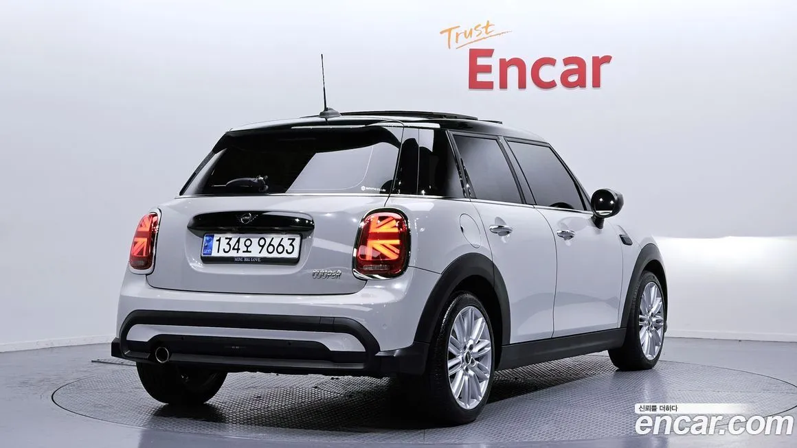 Mini Cooper 2022 из KR, фото 4