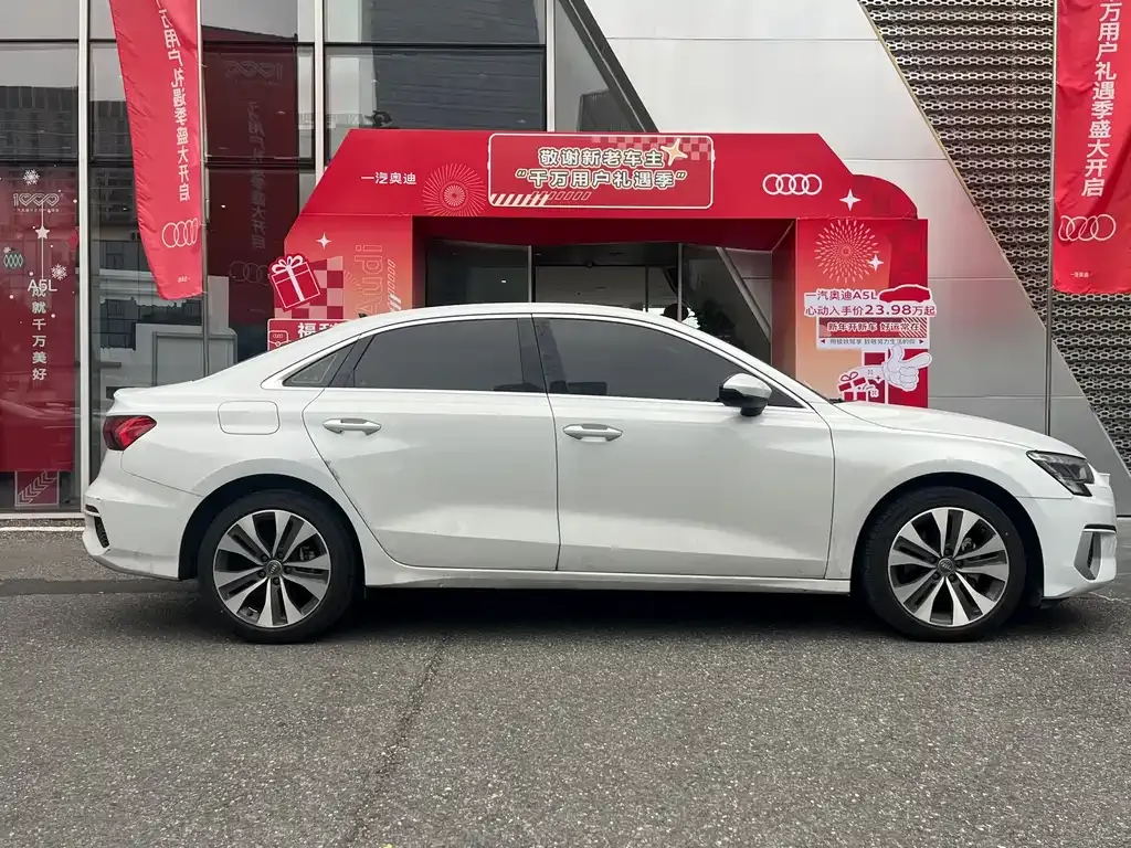 Audi A3 2021 из CN, фото 2