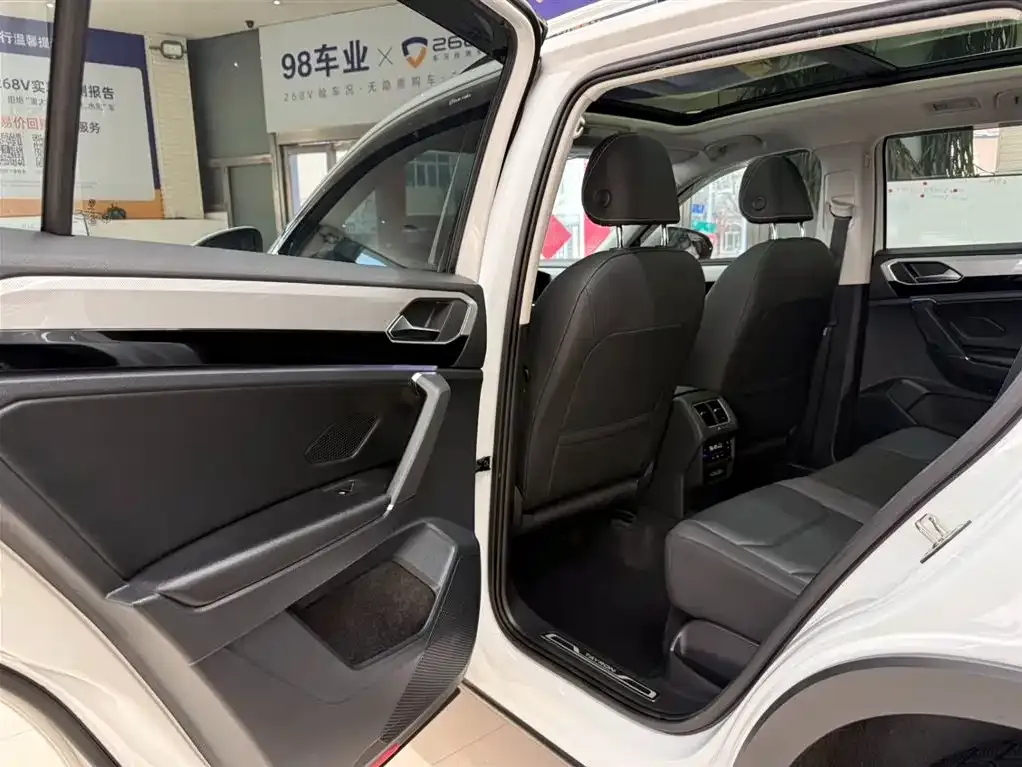 Volkswagen Tayron 2022 из CN, фото 9