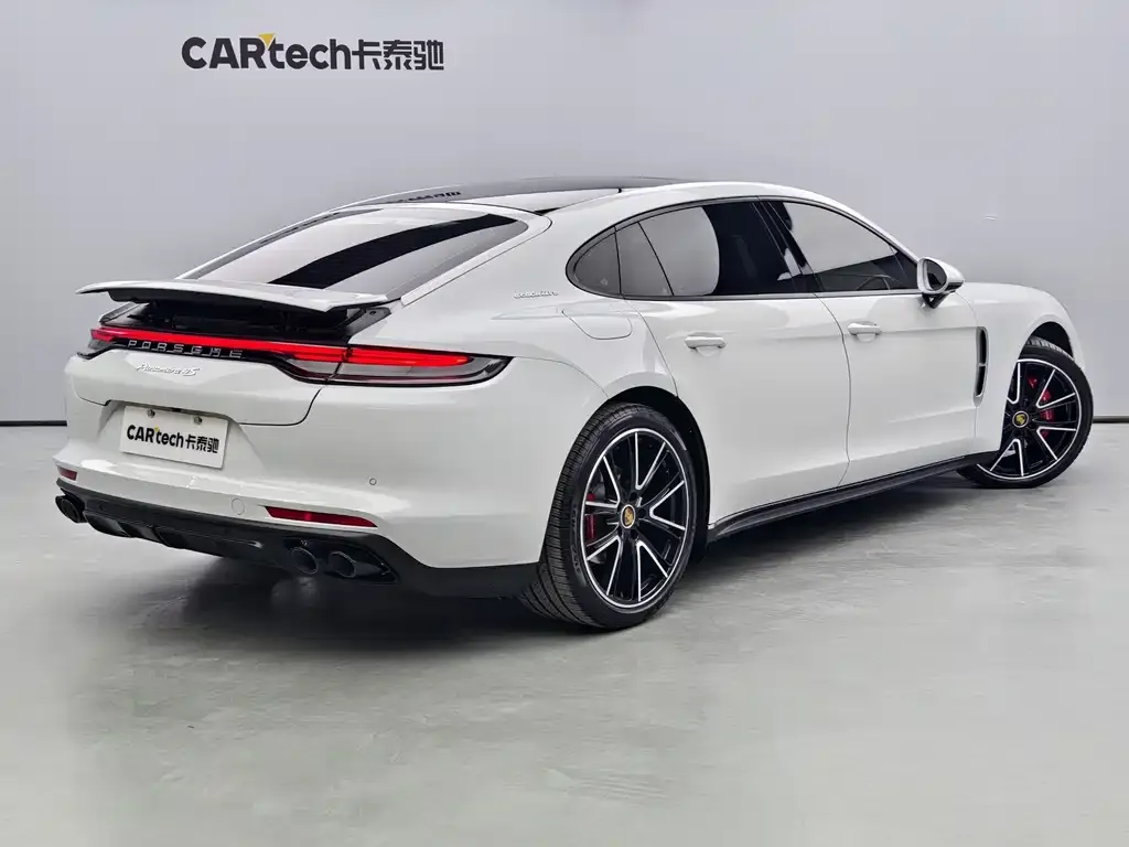 Porsche Panamera 2022 из CN, фото 8