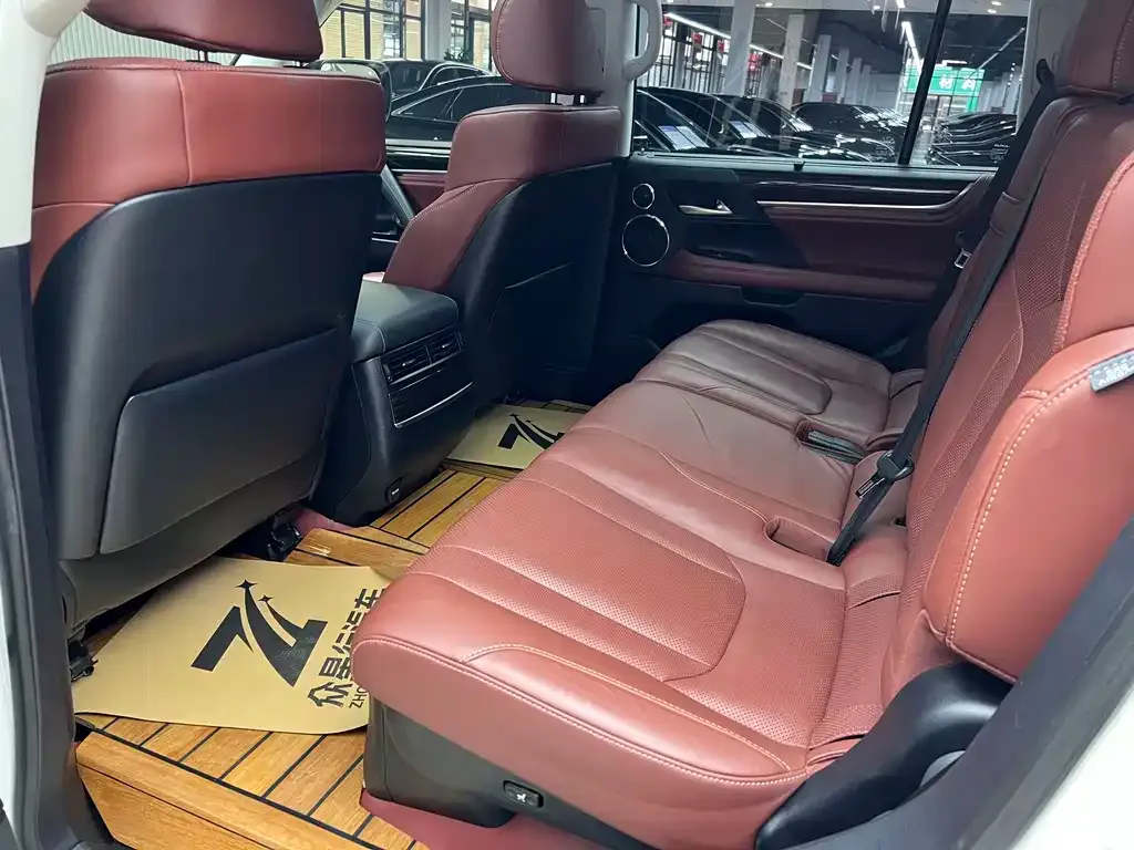 Lexus LX 2022 из CN, фото 4