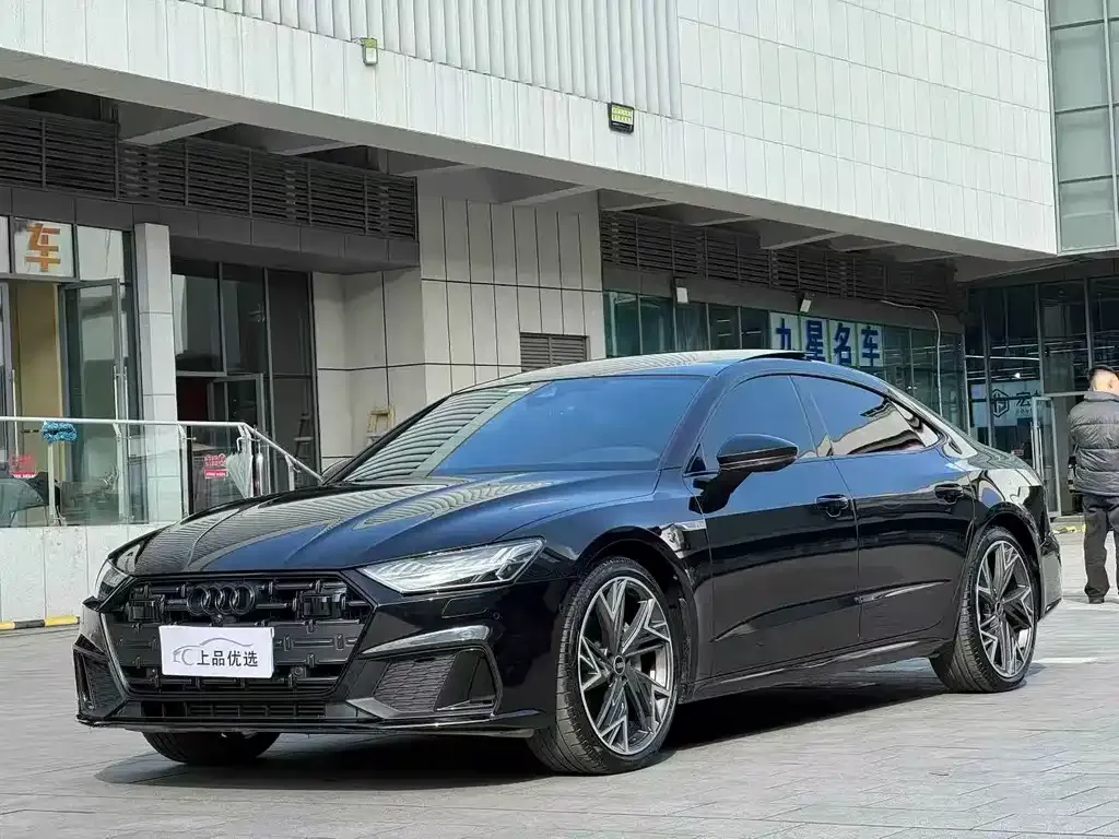 Audi A7L 2024 из CN, фото 1