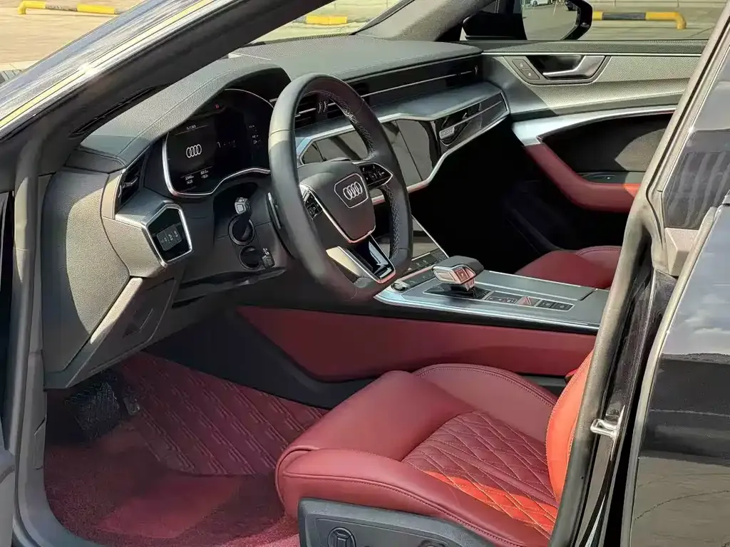 Audi A7L 2024 из CN, фото 5