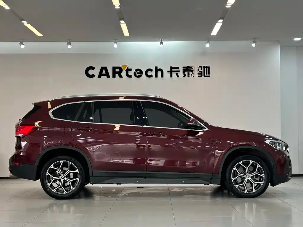 BMW X1 2021 из CN, фото 2