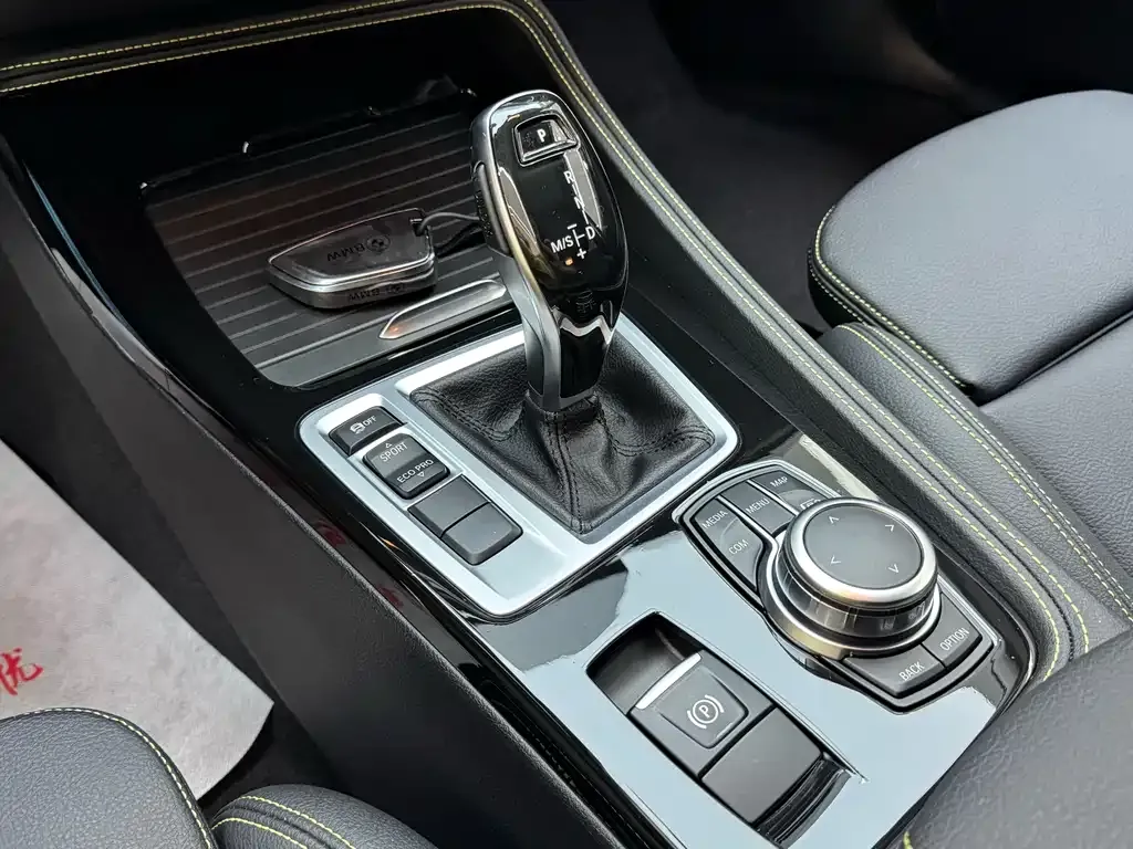 BMW 1 Series 2024 из CN, фото 6