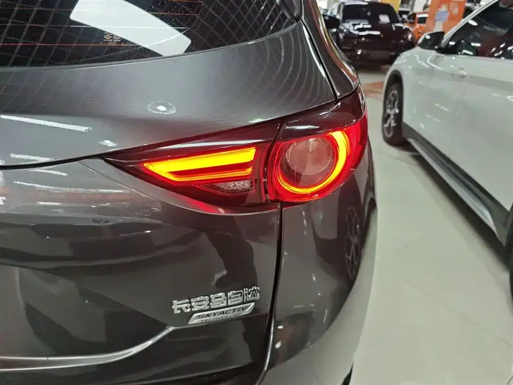 Mazda CX-5 2022 из CN, фото 2