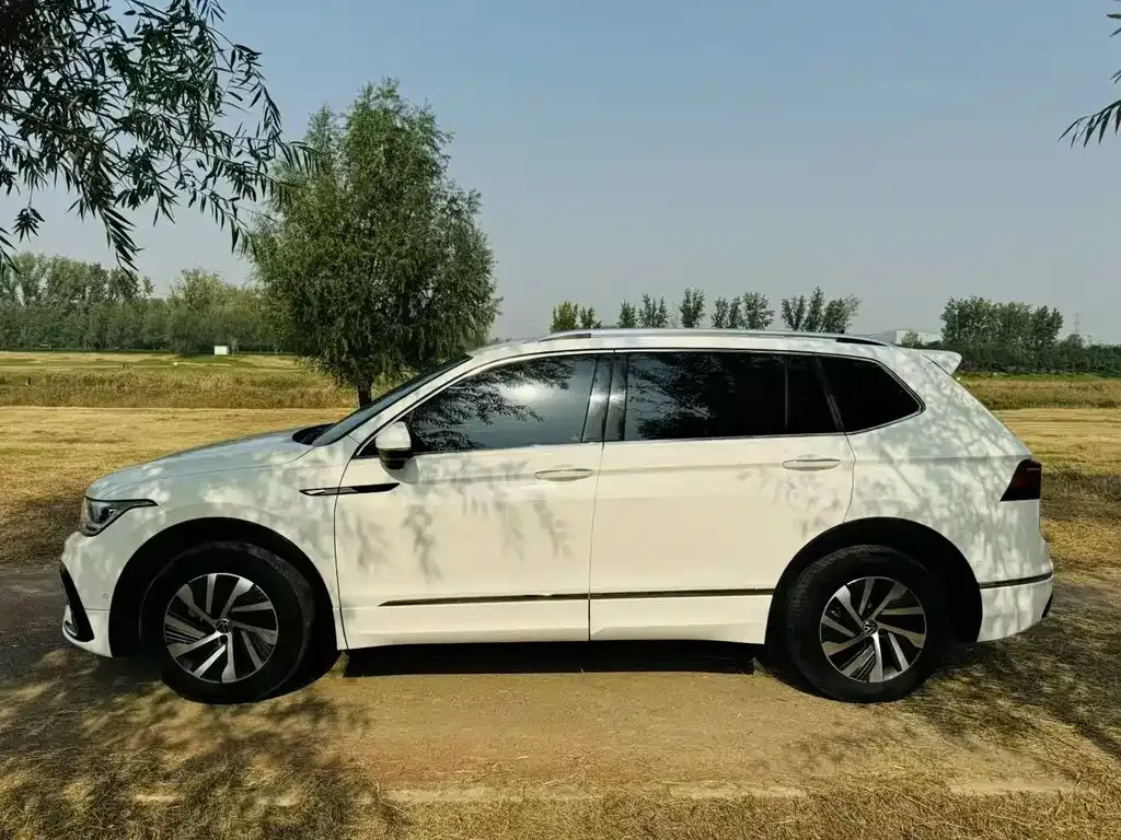 Volkswagen Tiguan L New Energy 2022 из CN, фото 6