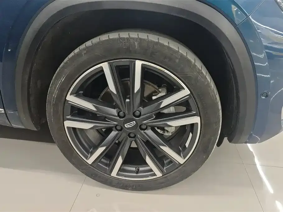 Geely Xingyue L 2023 из CN, фото 2