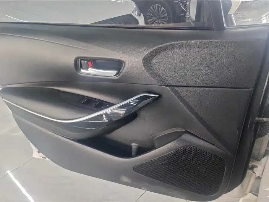 Toyota Corolla 2022 из CN, фото 2