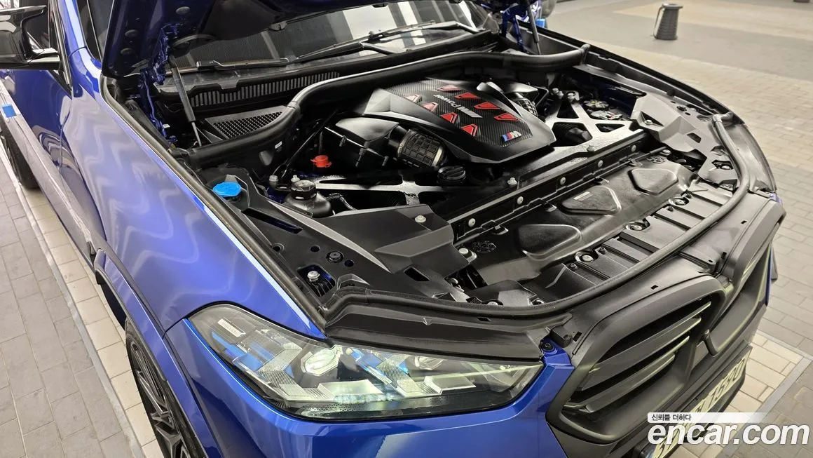 BMW X5M 2024 из KR, фото 9