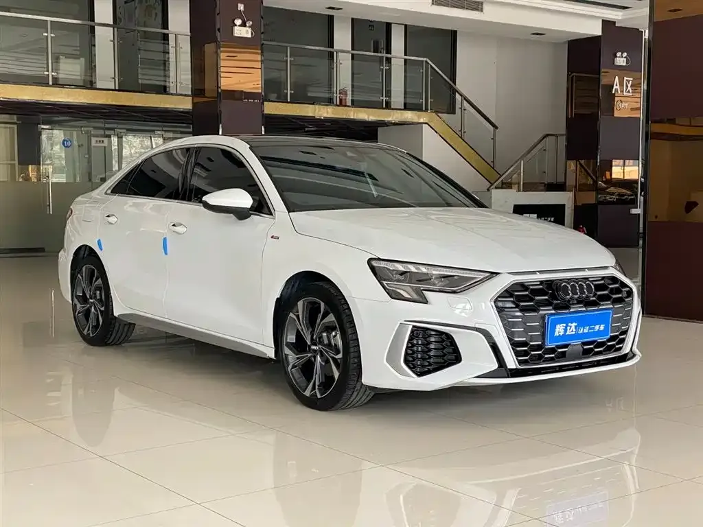 Audi A3 2024 из CN, фото 9