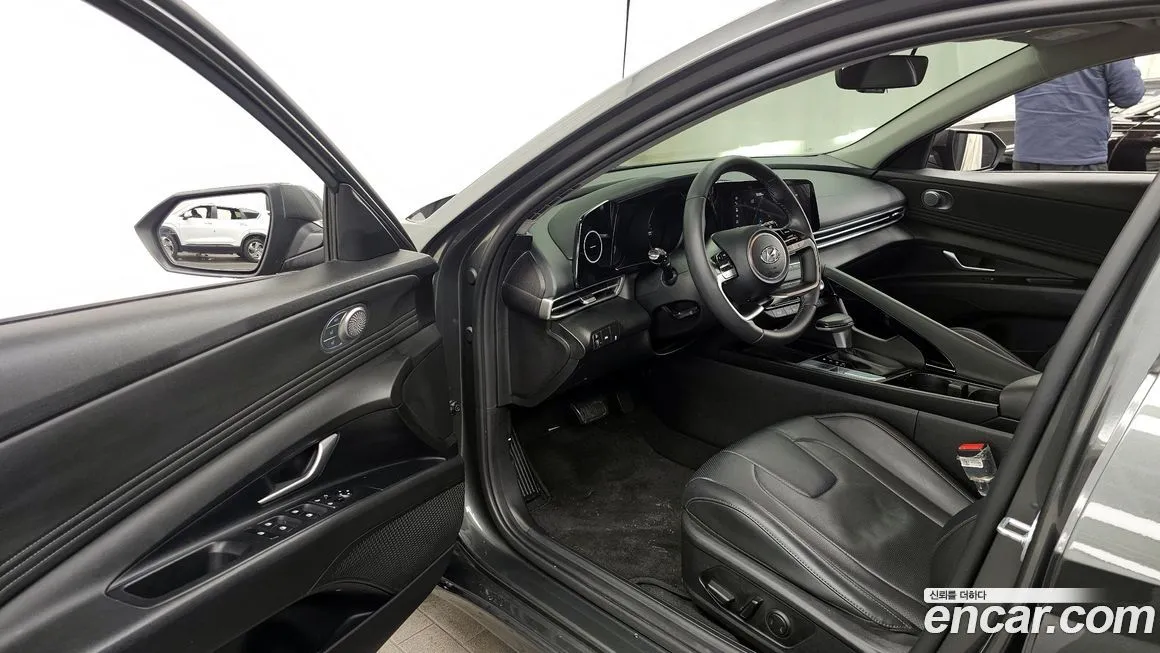 Hyundai AVANTE 2023 из KR, фото 7