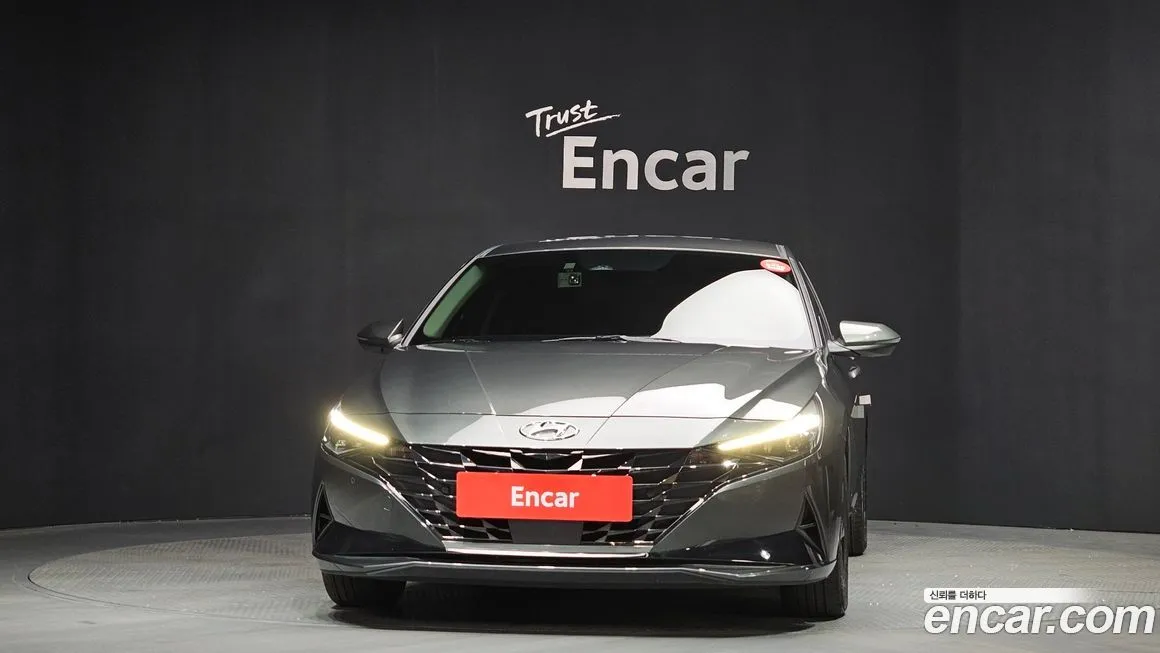 Hyundai AVANTE 2023 из KR, фото 2