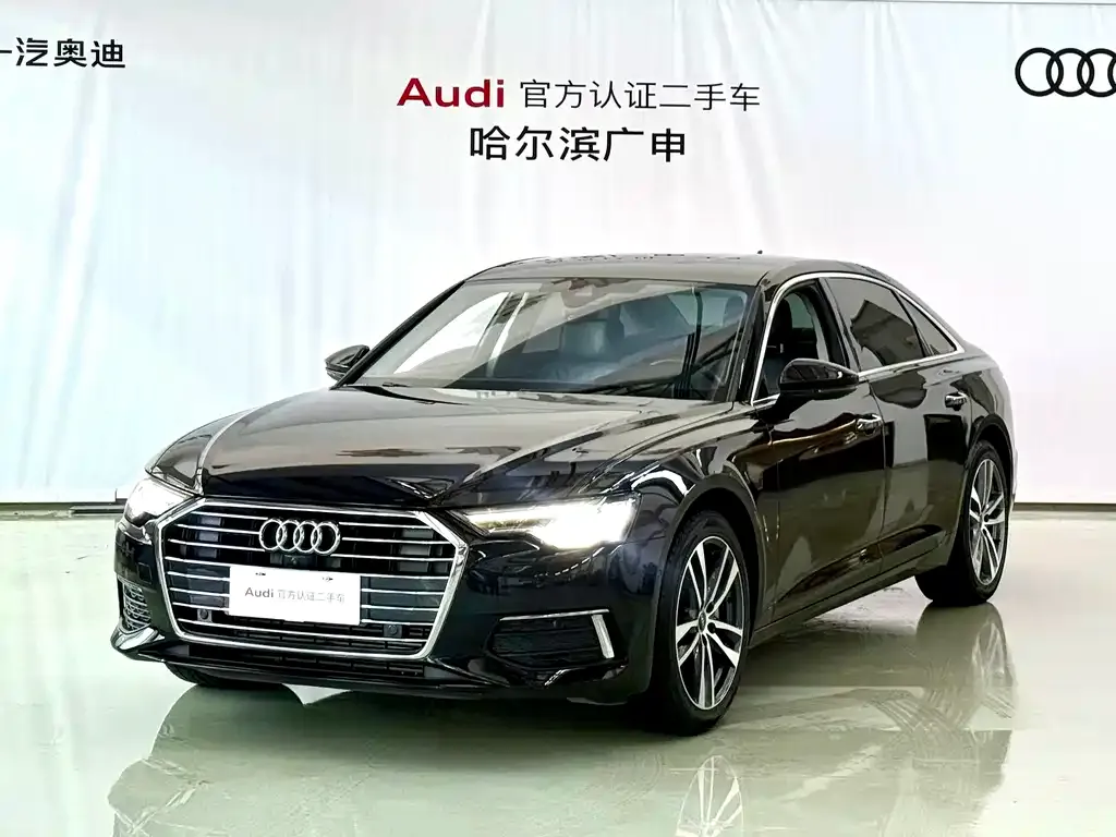 Audi A6L — фото 1
