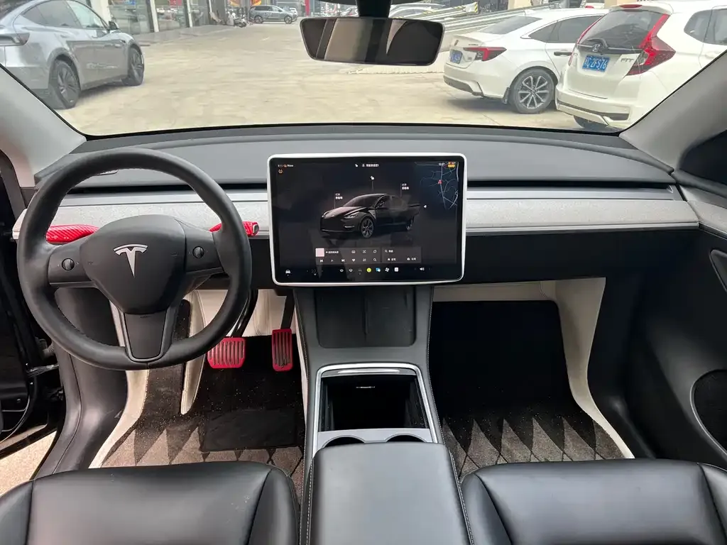 Tesla Model Y 2024 из CN, фото 6