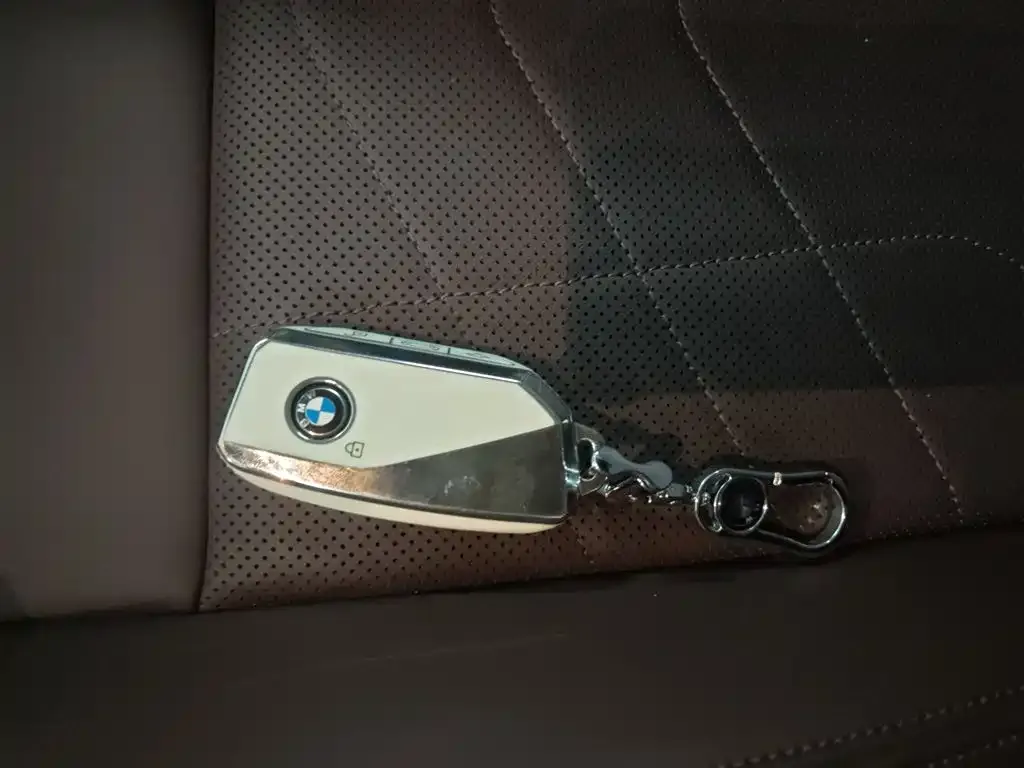 BMW X1 2024 из CN, фото 8