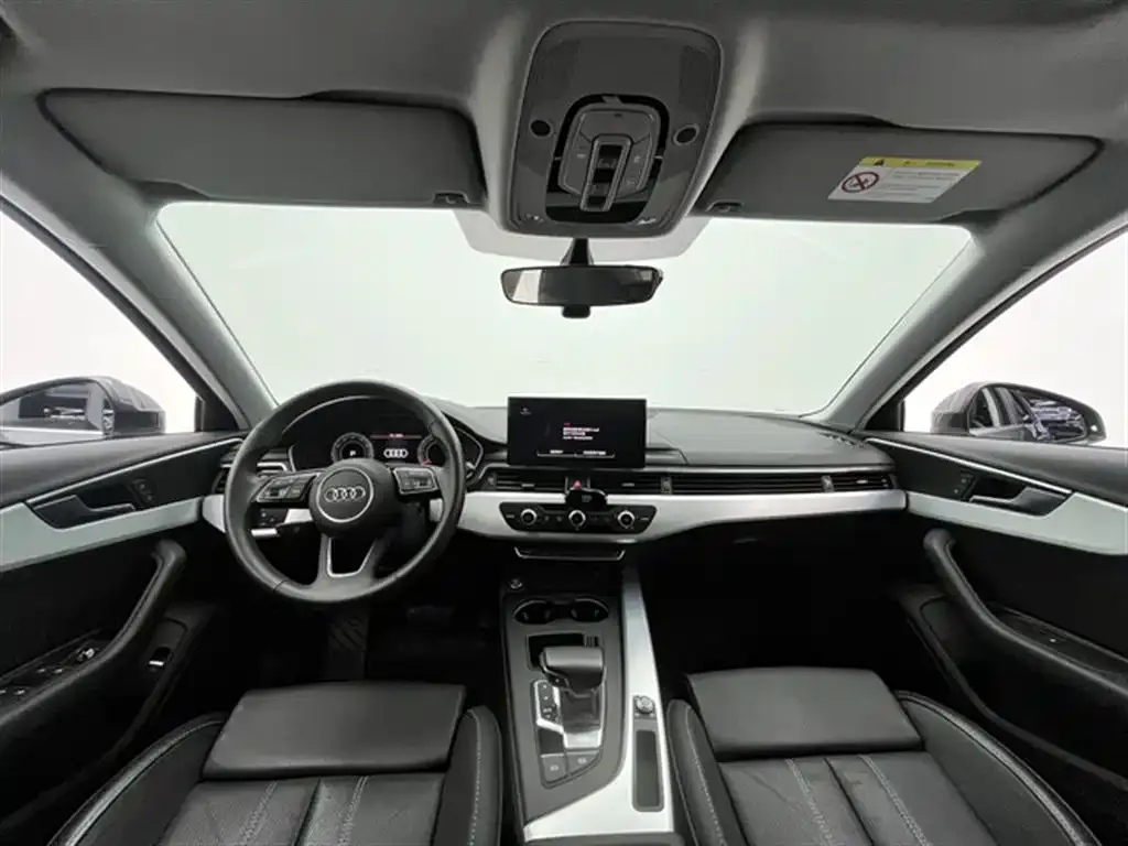 Audi A4L 2023 из CN, фото 4