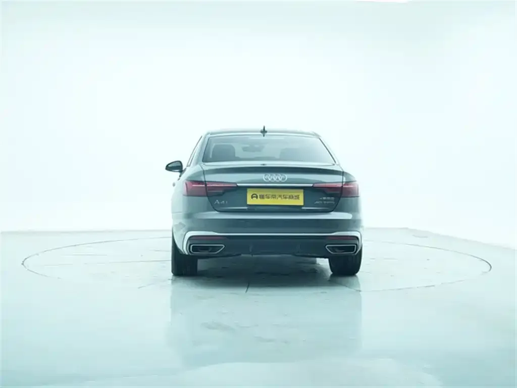 Audi A4L 2023 из CN, фото 7