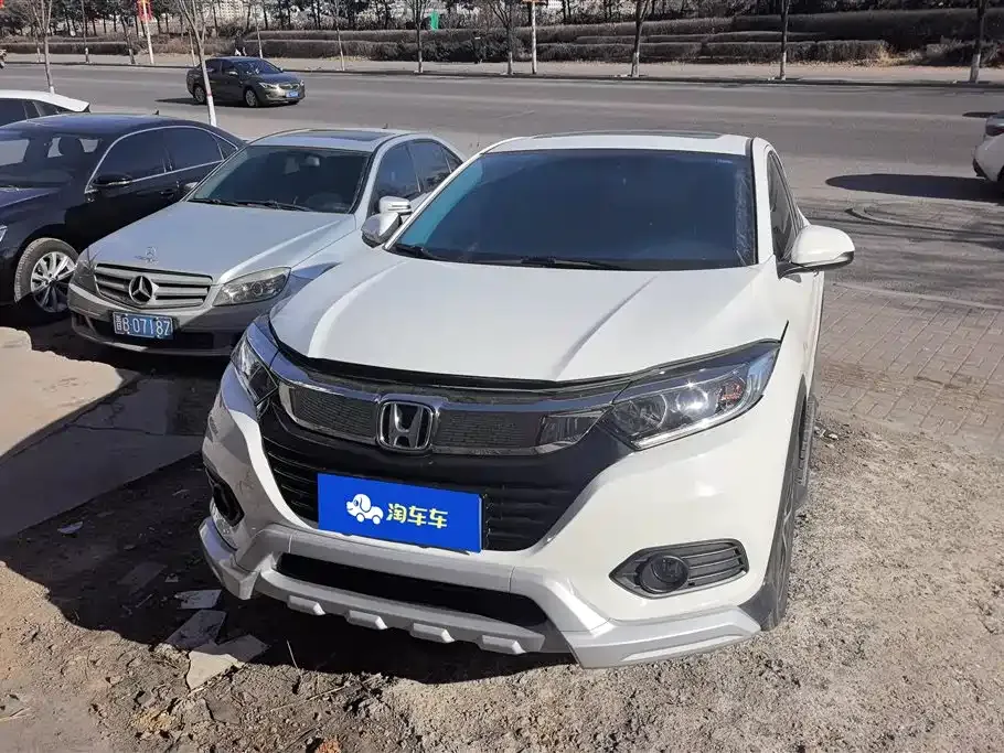 Honda Vezel 2022 из CN, фото 10