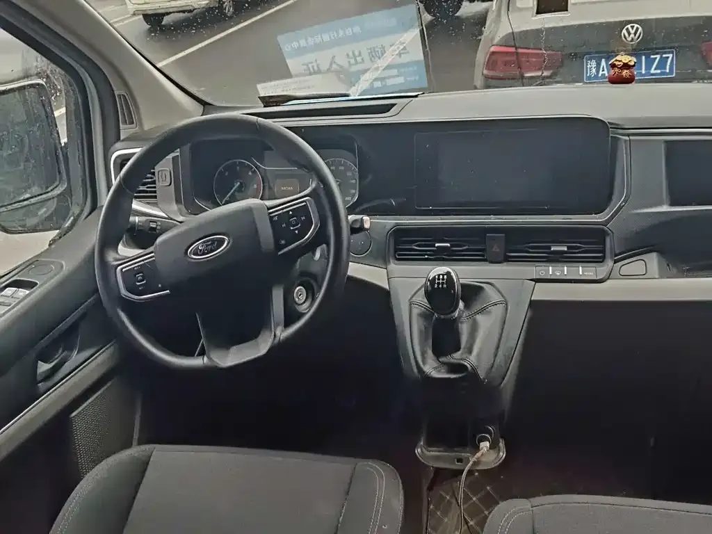 Ford Transit 2024 из CN, фото 7