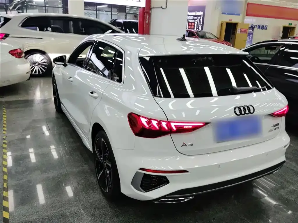 Audi A3 2022 из CN, фото 5