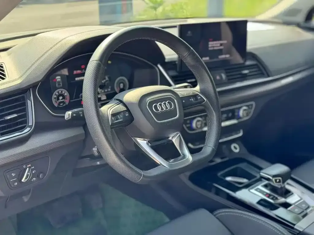 Audi Q5L 2022 из CN, фото 4