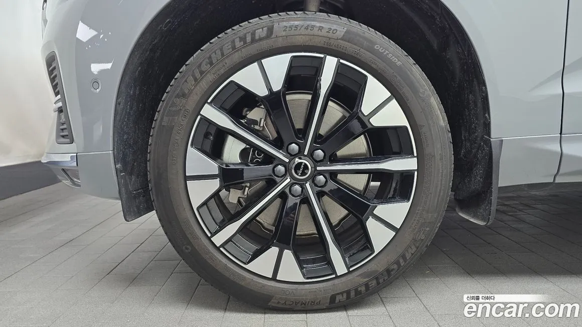 Volvo XC60 2025 из KR, фото 10