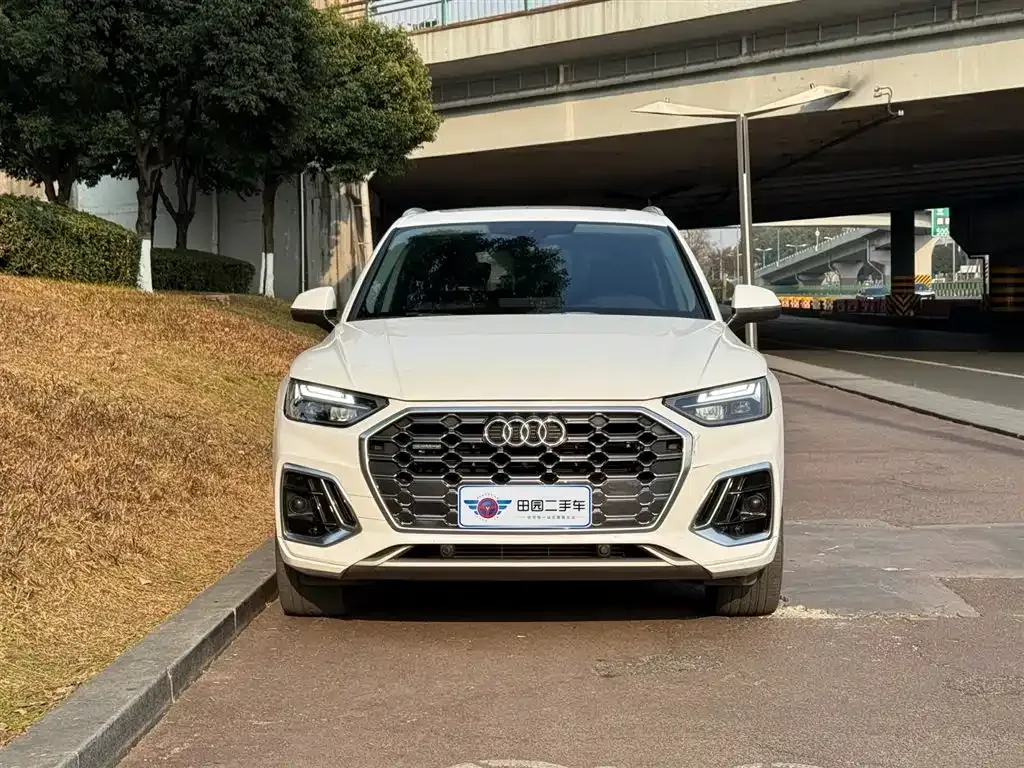 Audi Q5L 2022 из CN, фото 5