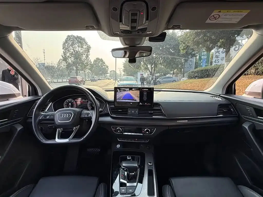 Audi Q5L 2022 из CN, фото 4