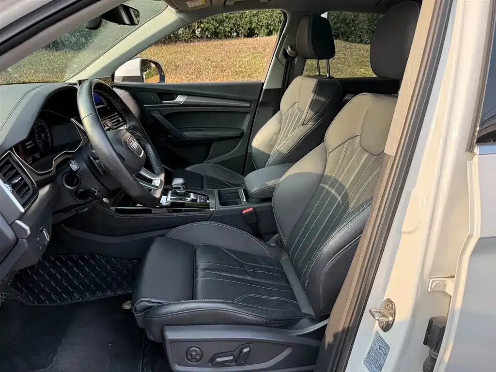 Audi Q5L 2022 из CN, фото 3