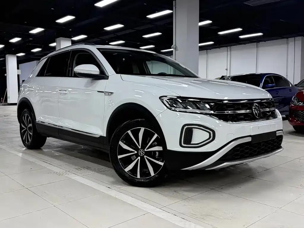Volkswagen T-Roc 2023 из CN, фото 7