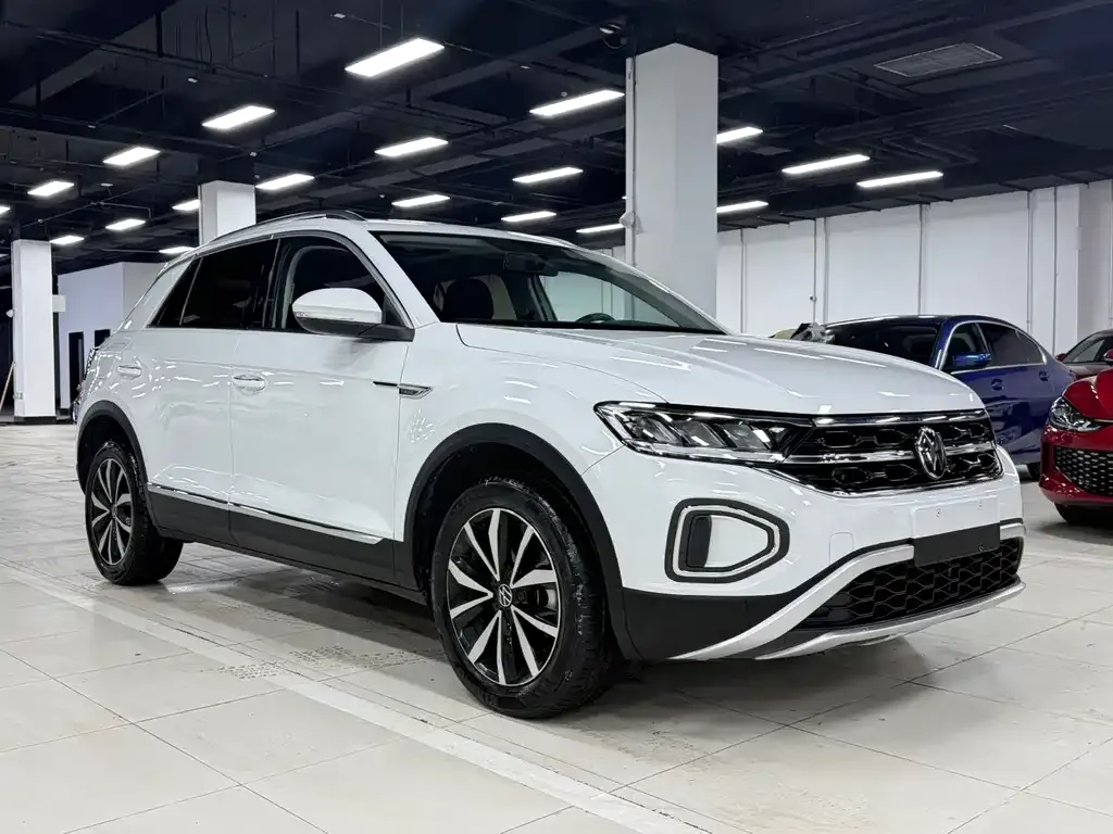 Volkswagen T-Roc 2023 из CN, фото 5