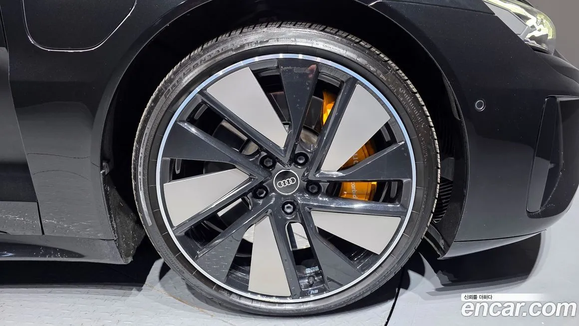 Audi e-tron GT 2022 из KR, фото 2