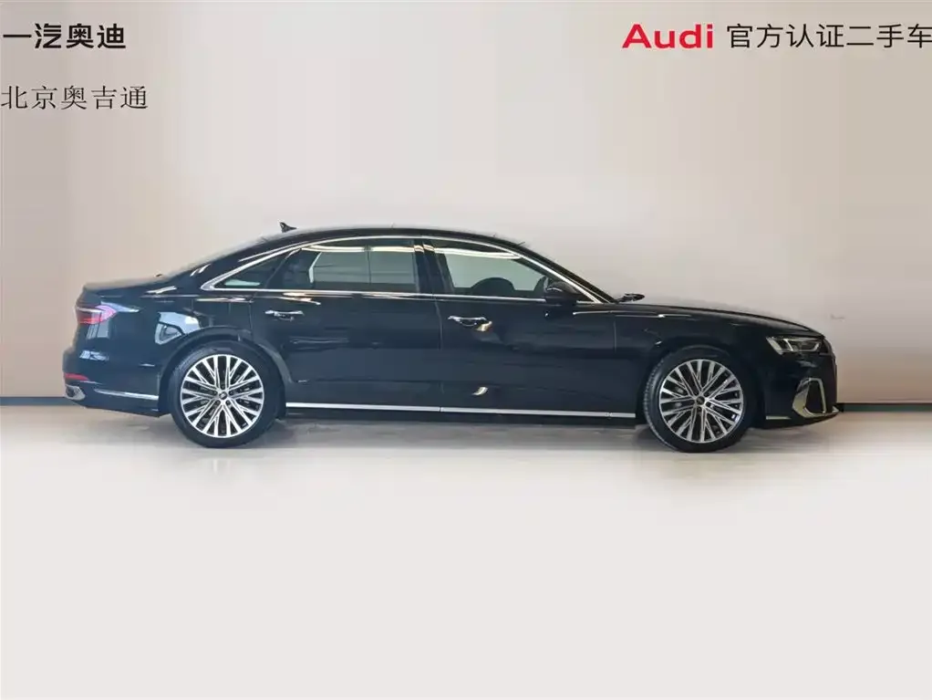 Audi A8 2025 из CN, фото 5